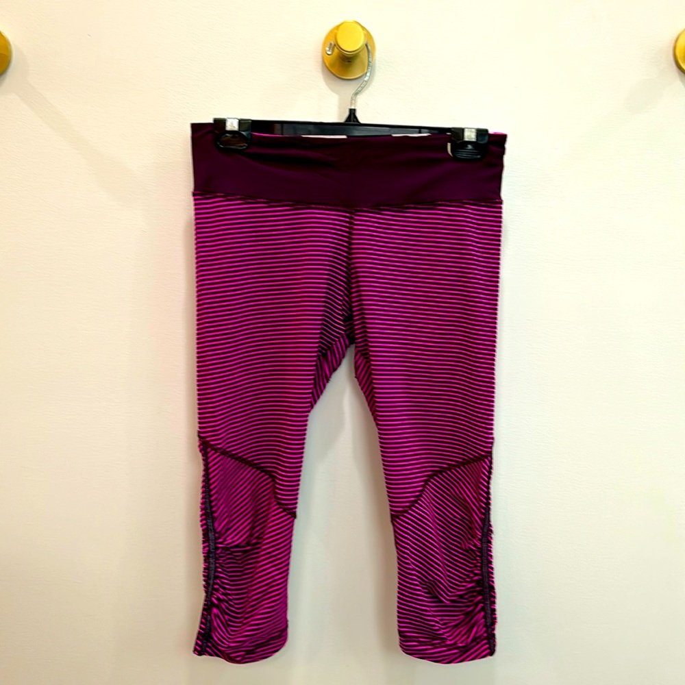Lululemon capri legging size 8